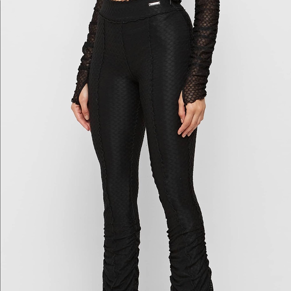 MANIERE DEVOIR Black netted pants never worn